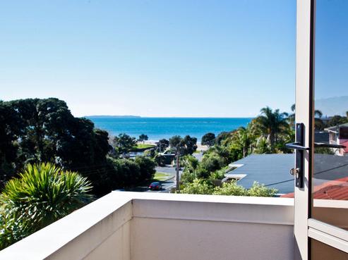 26 Browns Bay Road, Rothesay Bay