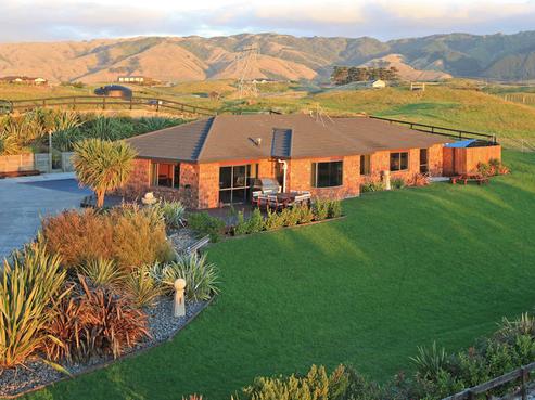 133 Pukenamu Road, Te Horo