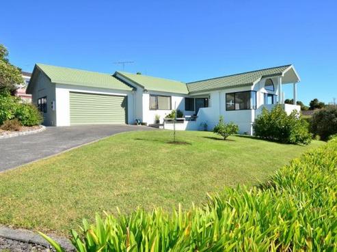 7 Jean Place, Stanmore Bay