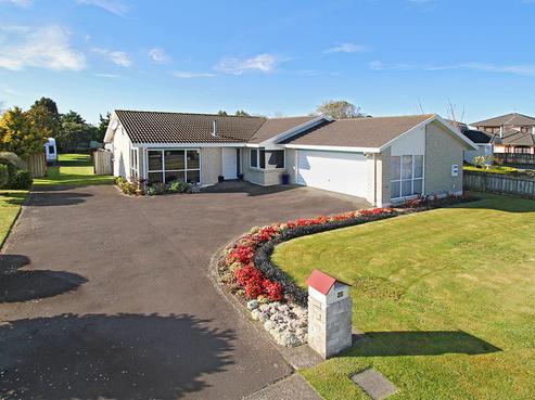 42 Rata Street, Hawera