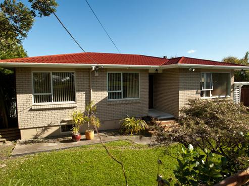 374 East Coast Road, Sunnynook