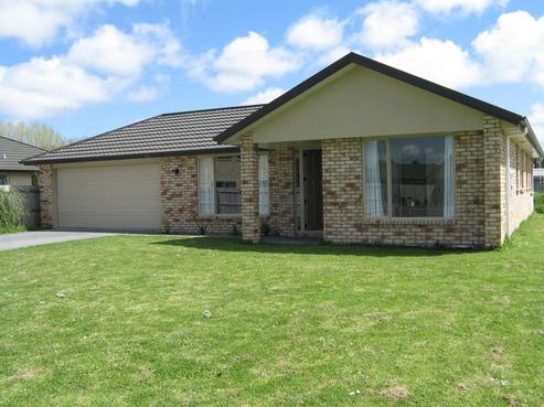 7 Aitkenhead Court, Parakai