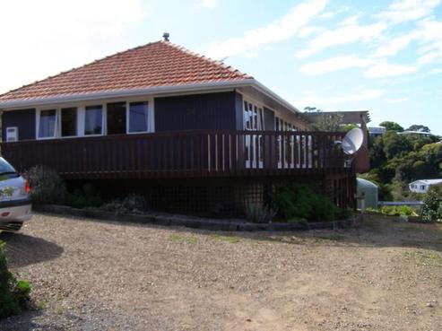 24 Beatty Parade, Surfdale