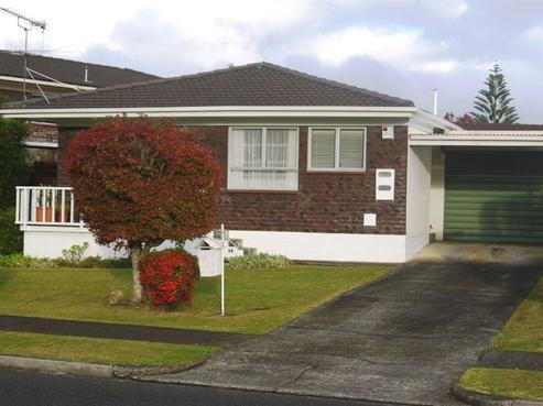 2B Gaylands Place, Opaheke