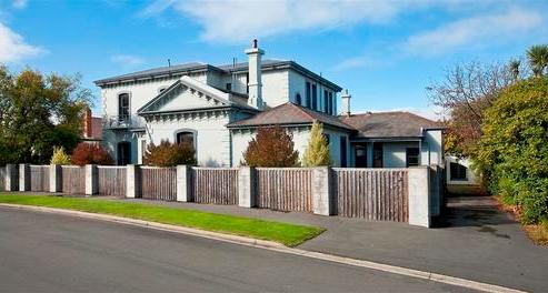 5 Mcgeorge Avenue, Mornington