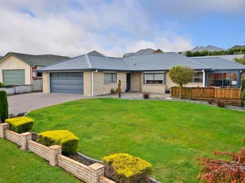 98 Ayrshire Drive, Grandview Heights