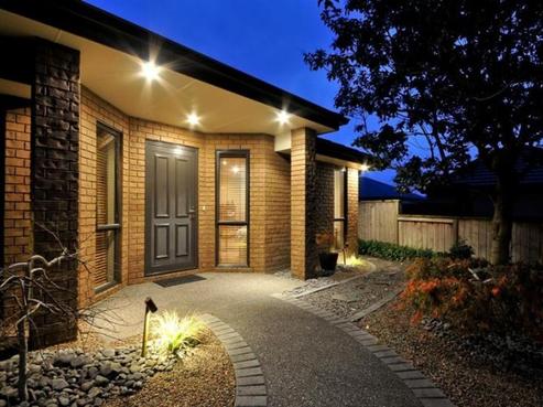 3 Westbury Mews, Huntington