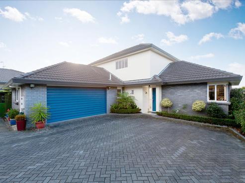 2/170 Millhouse Drive, Golflands