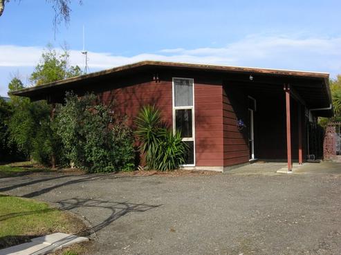 4 Viscount Place, West End