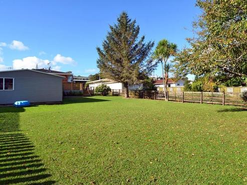 2/11 Sudan Avenue, Milford