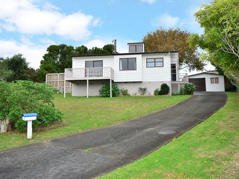 8 Crosby Road, West Harbour