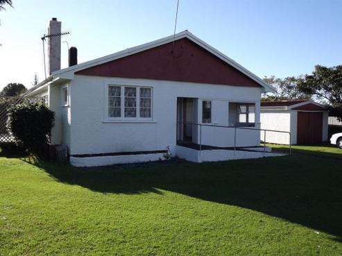 8 Nelson Street, Waitara