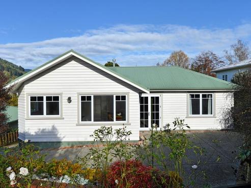 209 Hampden Street, Nelson South