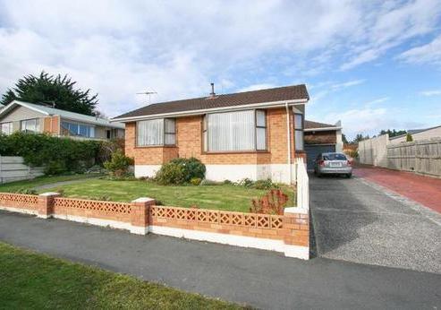 3 Canberra Place, Waldronville