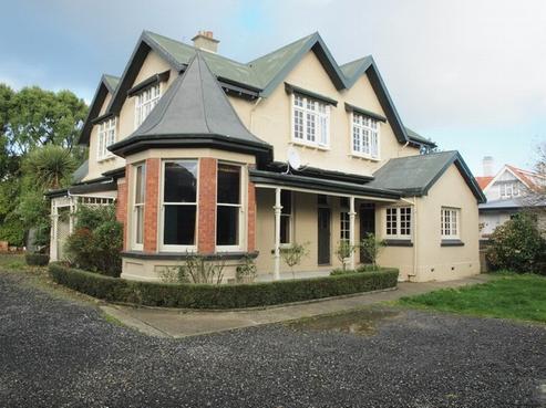 25 Herbert Street, Gladstone