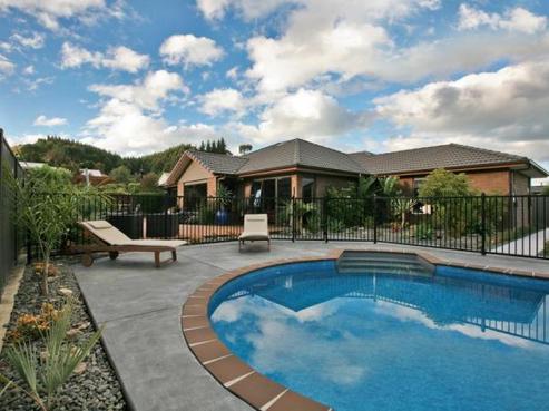 76 Kent Terrace, Taradale