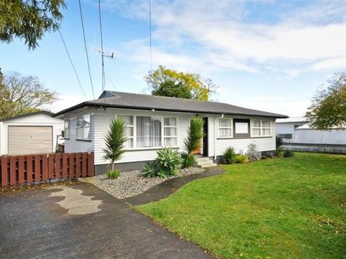 33 Wall Street, Nawton