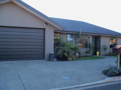 16 Norrie Place, Annesbrook