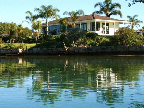 9 Taipa Point Road, Taipa