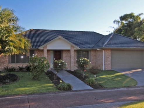 60D Lothian Brae, Wattle Downs