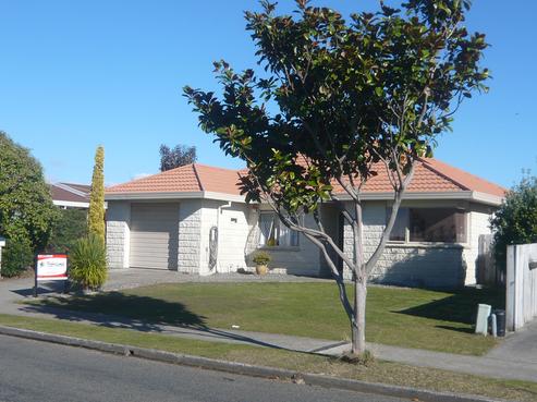 14 Beachwater Grove, Paraparaumu Beach