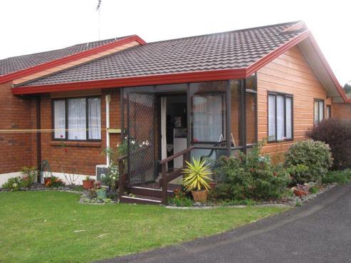 13/151 Kitchener Road, Pukekohe