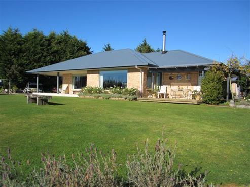 6 Lakeside Terrace, Cape Foulwind