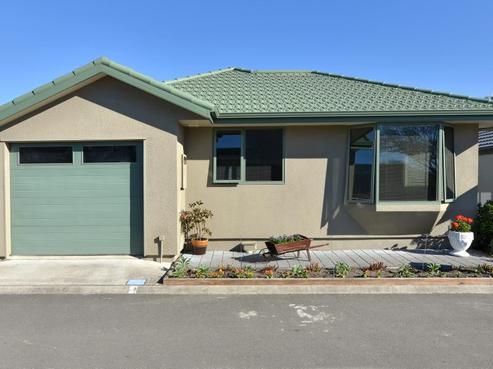 8 Ivy Crescent, Richmond