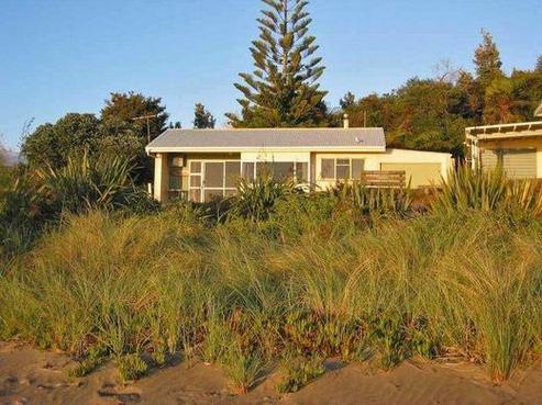 77 Parapara Beach Road, Parapara