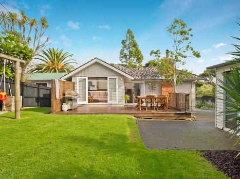 30 Konini Road, Titirangi