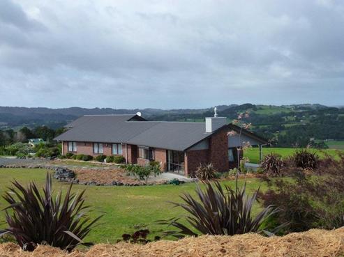 417 Apotu Road, Kauri