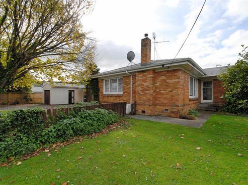 11 Beaumont Street, Hamilton East