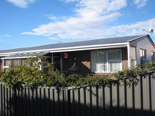 1/69 Killarney Street, Alexandra