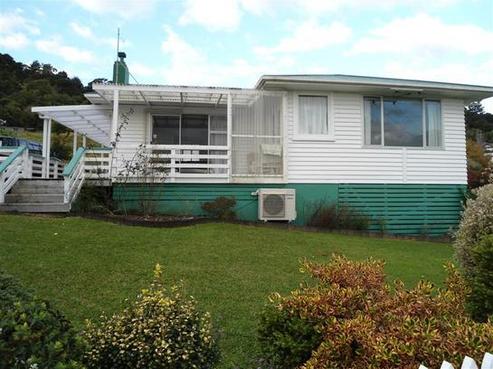 102 Mill Street, Thames