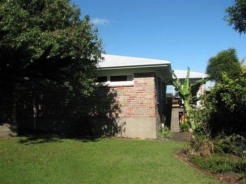 105 Saint Patricks Row, Thames