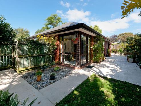 2/20 Hendon Street, Edgeware