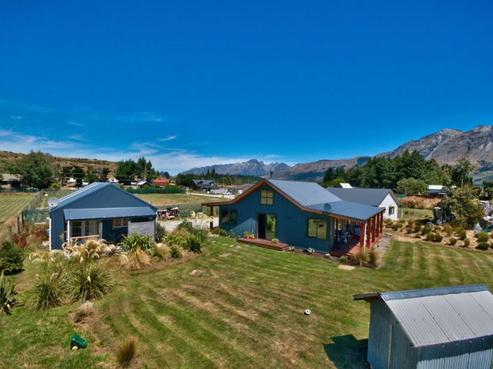 61 Coll Street, Glenorchy