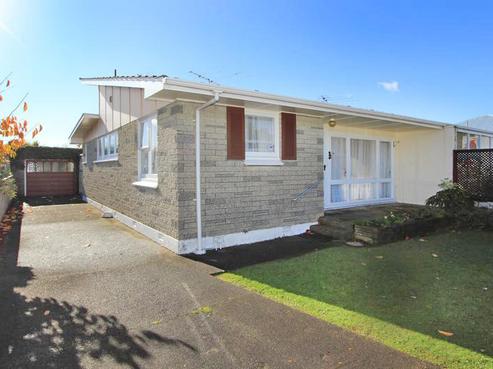 1/233 Waterloo Road, Lower Hutt