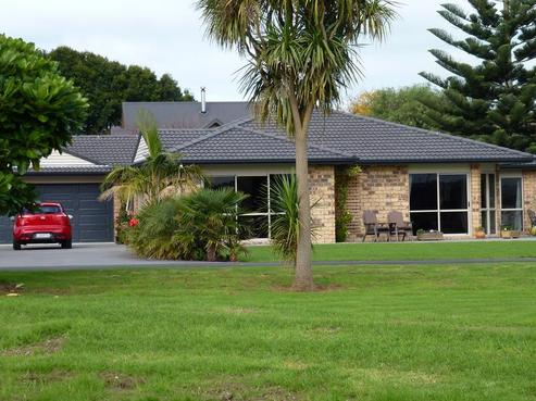 7 Sanctuary Park Lane, Tamaterau