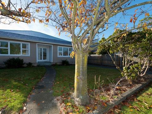 18 Torrens Road, Middleton