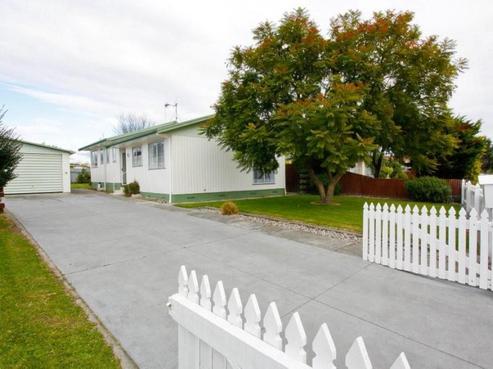 85 Tait Drive, Greenmeadows