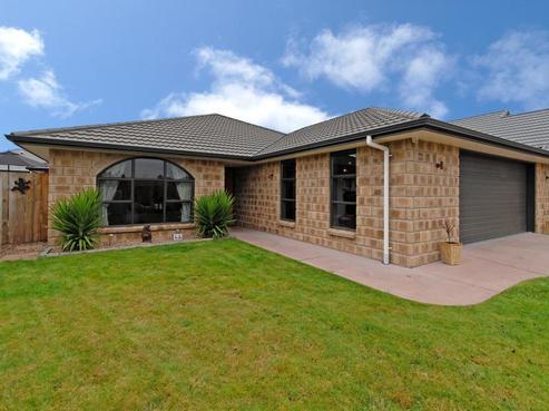 46 Rhys Avenue, Huntington