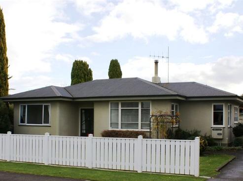 1408 Woodstock Avenue, Mayfair