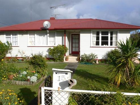 15 McDougall Street, Manurewa East