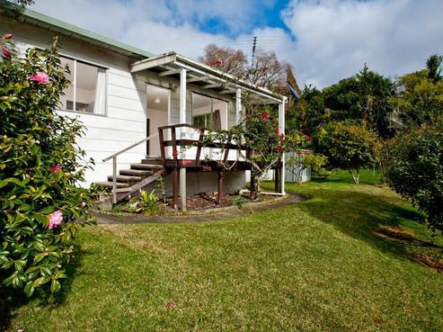 2/26 Ludlow Terrace, Totara Vale