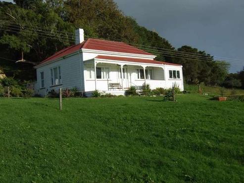 70 Oaks Road, Portland