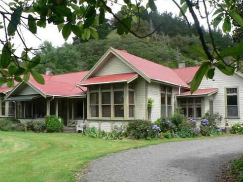 536 Okirae Road, Mangamahu