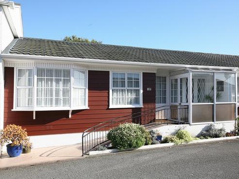 21A Ngaio Street, Strandon