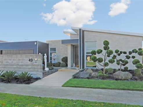 49 Huntington Drive, Huntington