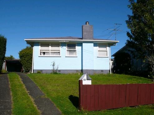 12 Antrim Crescent, Otara